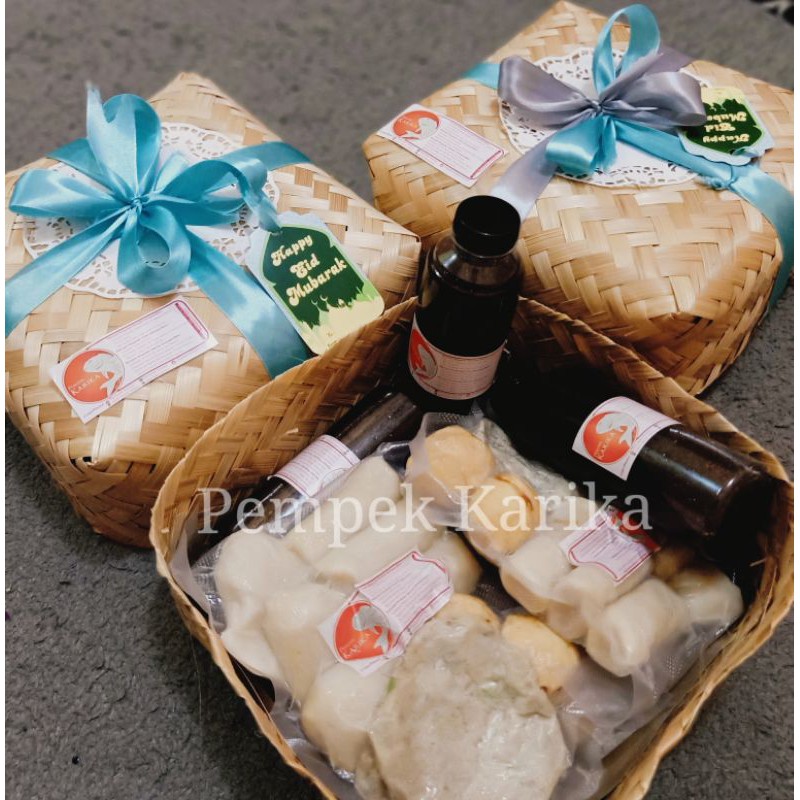 

Paket Hampers Lebaran isi 3 Kemasan Campur