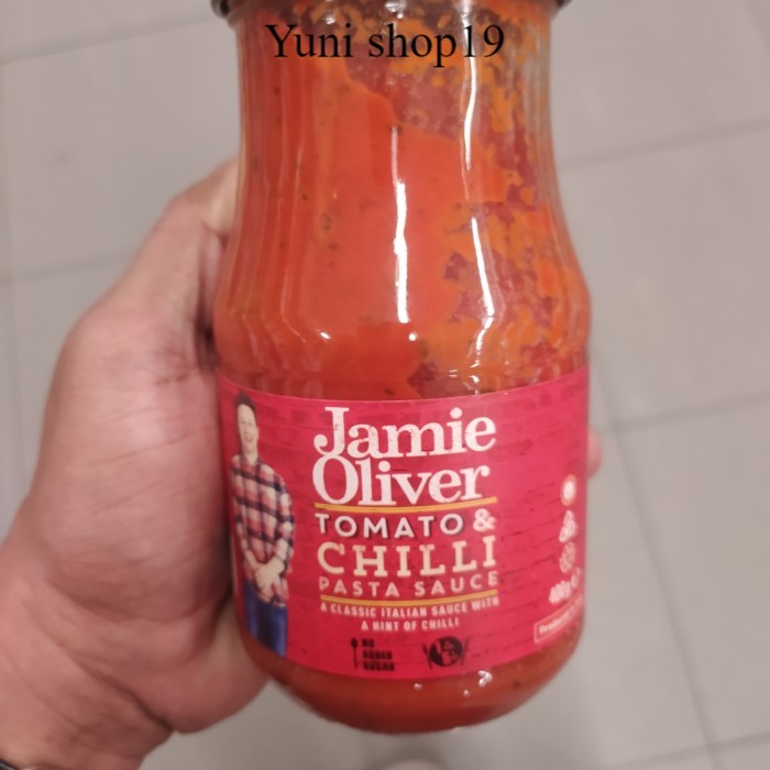 

jamie oliver tomato chili sauce 400gr