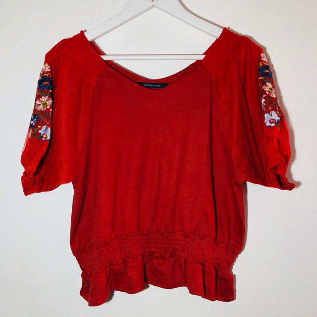 Blouse sabrina merah bunga bunga