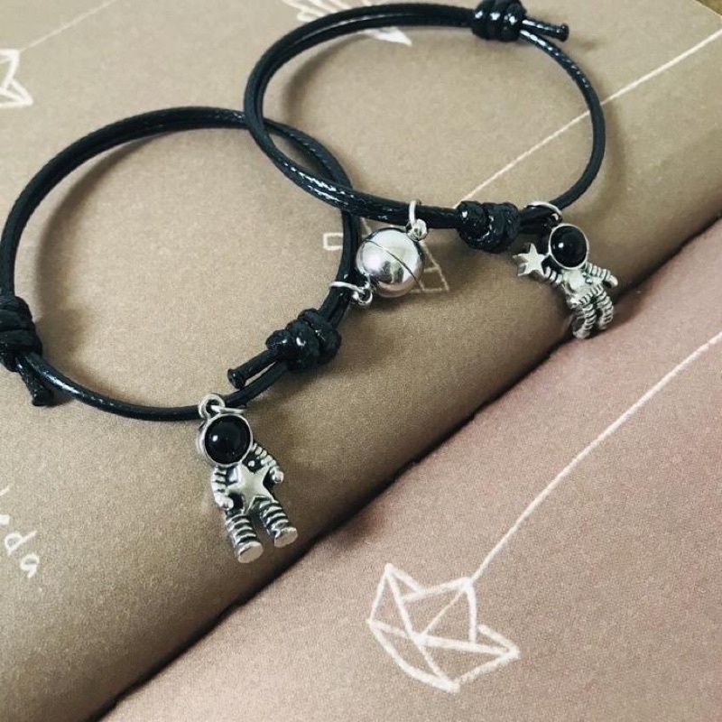 2PCS GELANG MAGNET COUPLE ASTRONOT