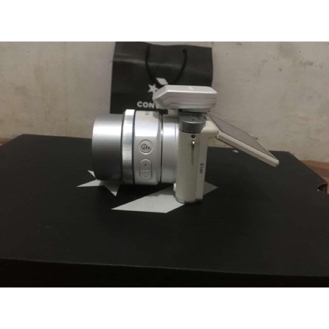 Mirorless Samsung Nx3000