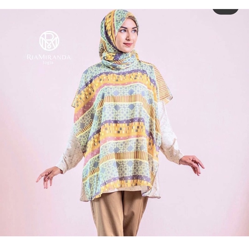 jenar top ria miranda