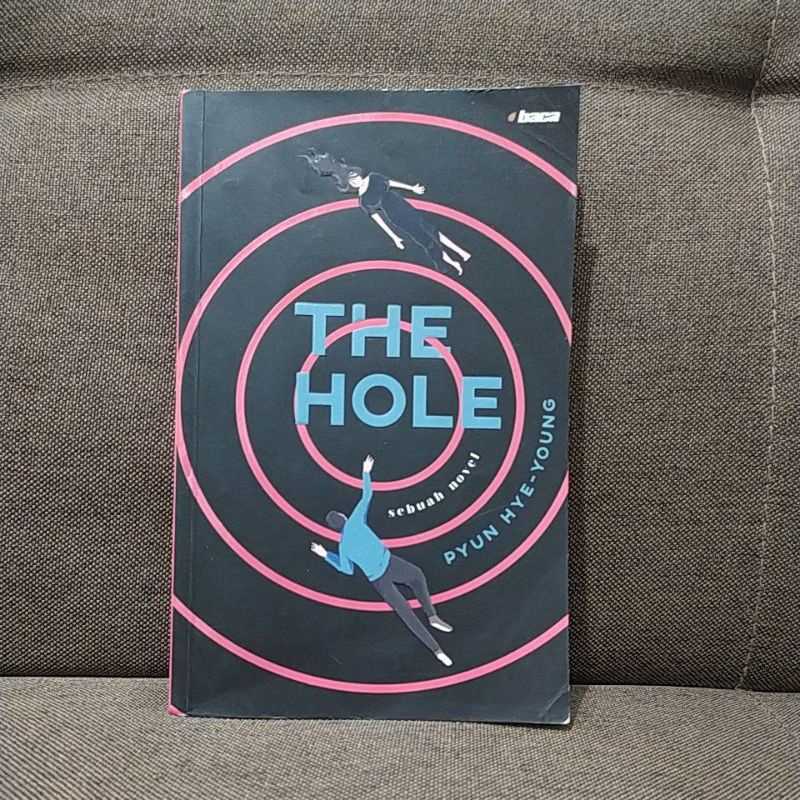 Jual The Hole l Pyun Hye