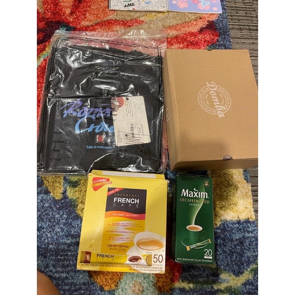 [PELUNASAN] ROMANTIC CROWN SWEATER + MAXIM DECAF COFFEE + NAMYANG FRENCH COFFEE + SEPATU DOMBA