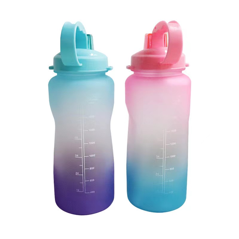 botol minum 2 liter lucu botol minum kekinian viral Gradient Color Sport Water Bottle Botol minum 2L [READY STOCK]