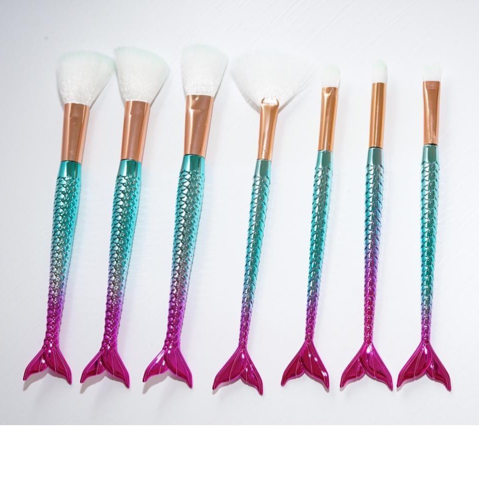 Lovefashion  - Brush Set Mermaid Isi 7/ Kuas Make Up isi 7/ Mermaid Brush