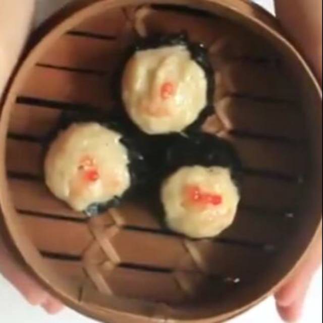 

Dimsum rumput laut