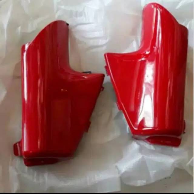 Cover Tutup Sok Depan F1zr Vega R Lama Warna Merah