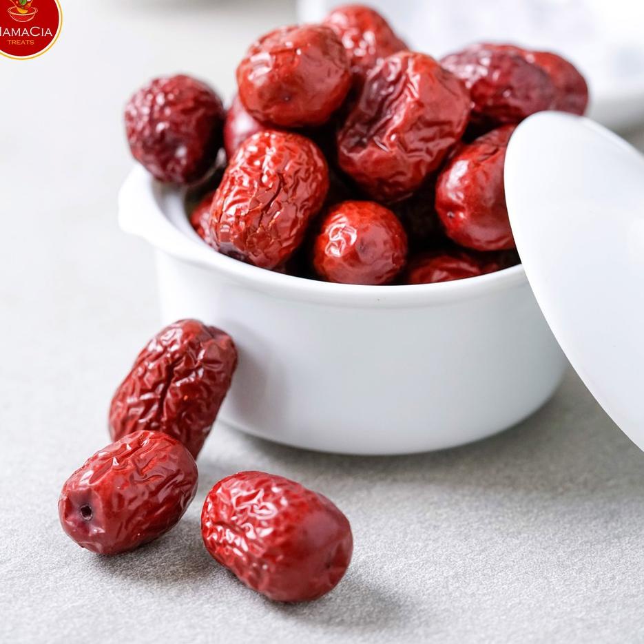 

Mamacia Treats Angco / Kurma Merah / Red Dates / Kurma Cina / Red Jujube / Hang Zou 250 - 500 Gram ☝