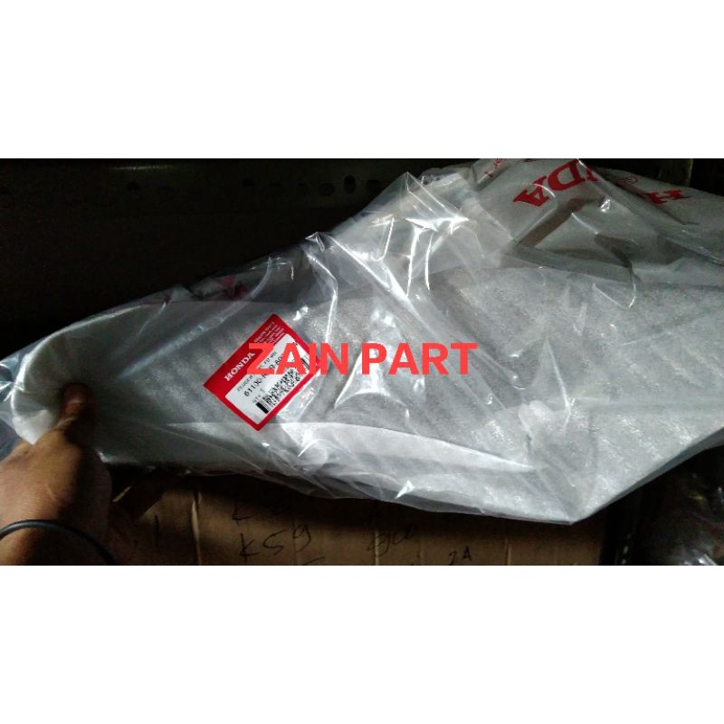 61100-kzr-600pfw spakbor dpn Vario 125 lama warna putih original