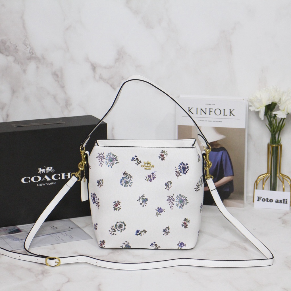 CO@CH Small Town Bucket Bag With Dandelion Floral Print 8677 (FreeBubble Wrap+DalamSuedee+NoSeri)