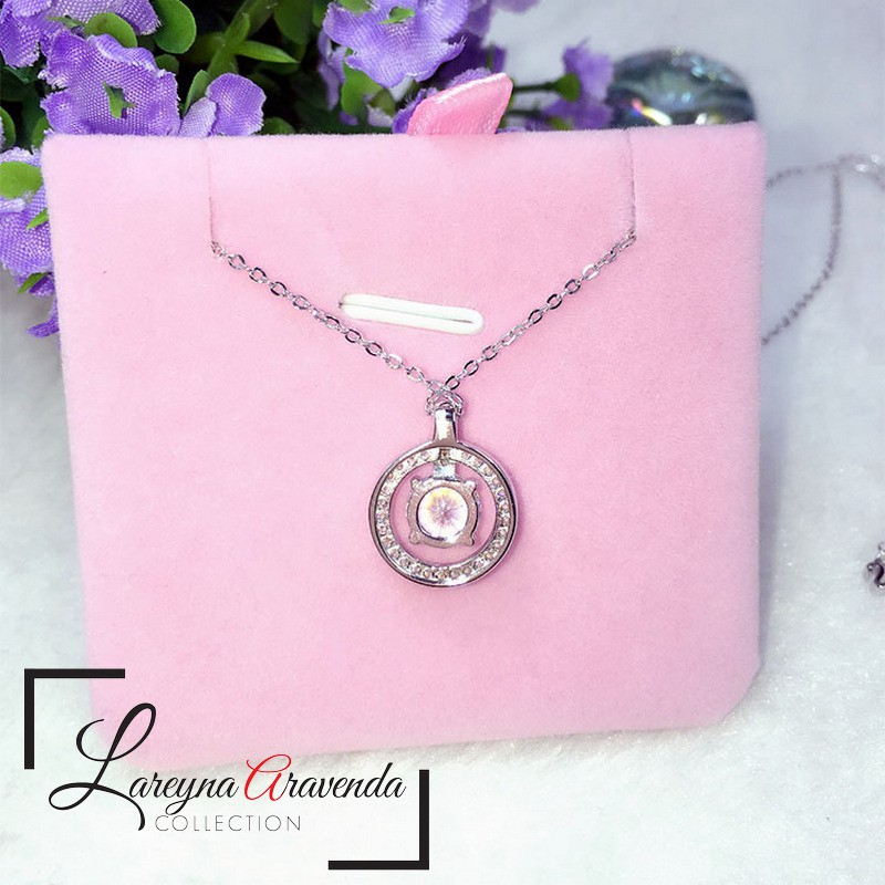 Kalung Titanium Wanita Liontin Model Ring Kristal Crystal Swarovski Putar KL060