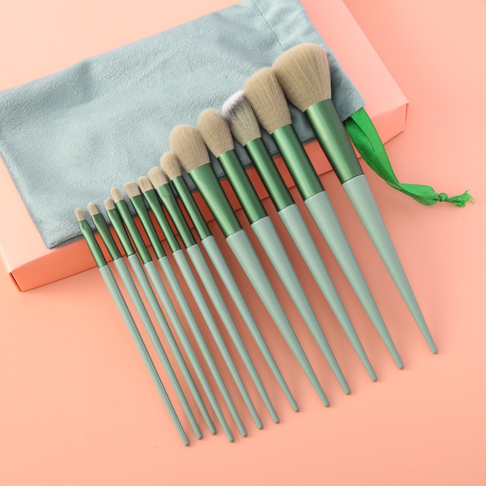 -Green: 13 Brushes