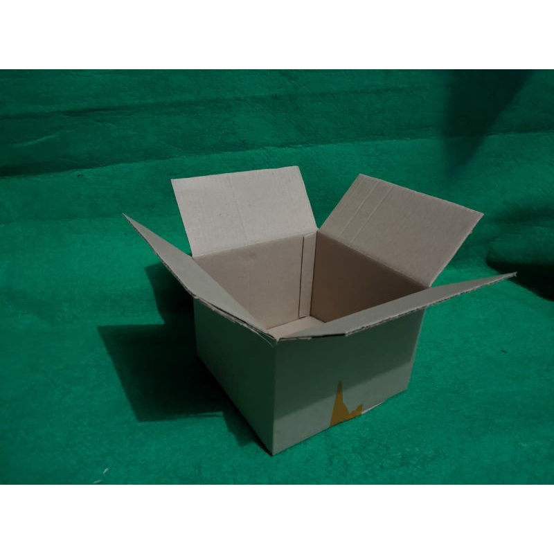 

KARDUS PACKING NO GARANSI UNTUK LUAR JABODETABEk DAN LUAR PULAU