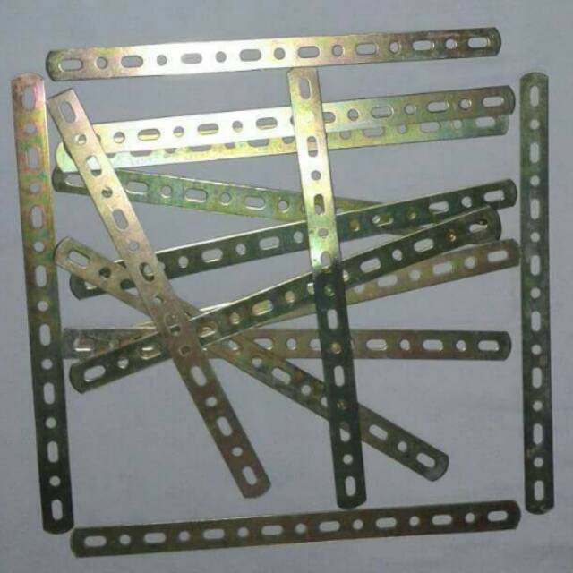 Mistar / Plat Besi Berlubang