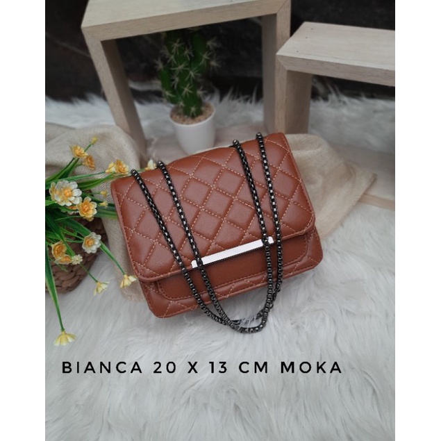 Slingbag Bianca Embos Tas Selempang Wanita