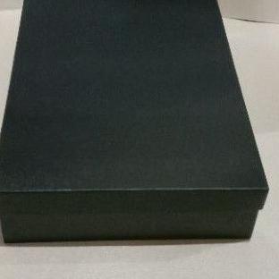 

Hot Sale - Gift Box kotak Kado 22x22T12, 22x15T5, 20x20T8/ kotak kado/Kotak Hadiah