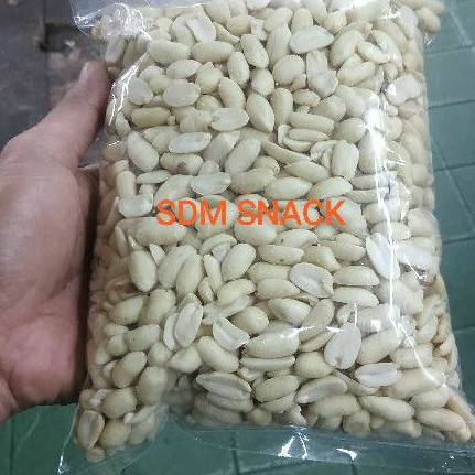 

kacang tanah mentah 1kg
