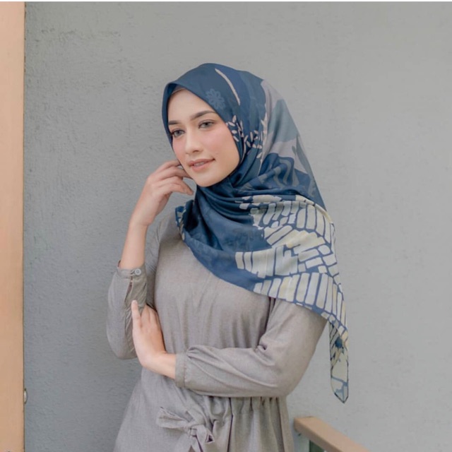 READY STOCK EISHA SERIES BLUE BY LOUISALUNA