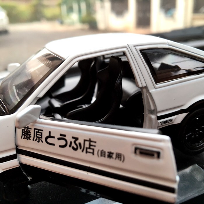 Parfume Pewangi Pengharum Mobil Parfum Pajangan Miniatur Mobil TOYOTA COROLLA 86 Jay Chou Initial D