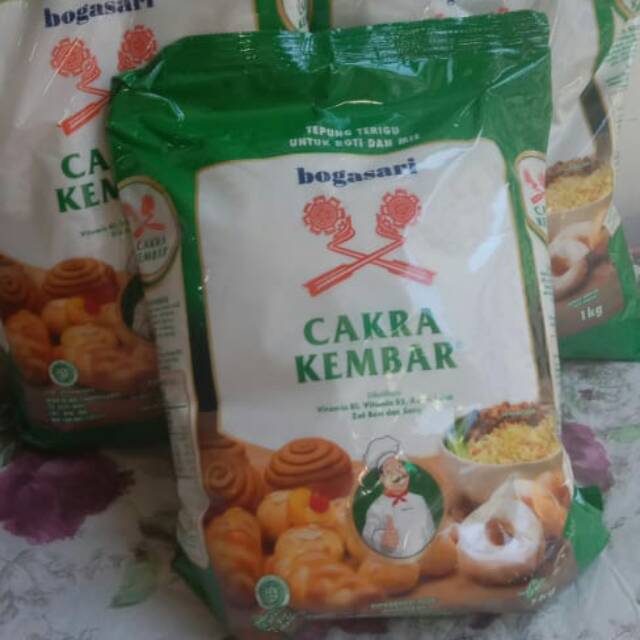 

Cakra/tepung kue