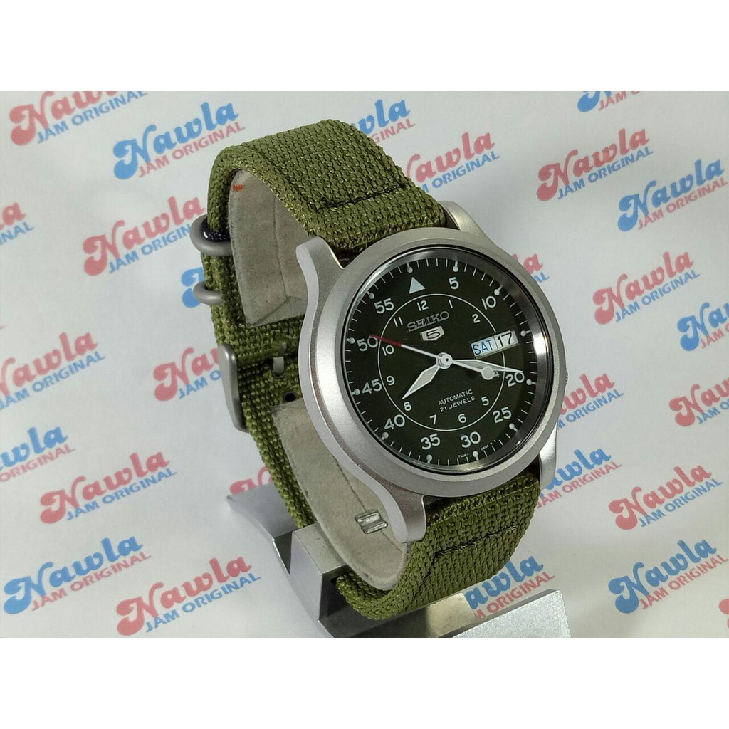 Seiko 5 Automatic SNK805K2 Green Dial &amp; Nylon Strap - Jam Tangan Pria SNK805