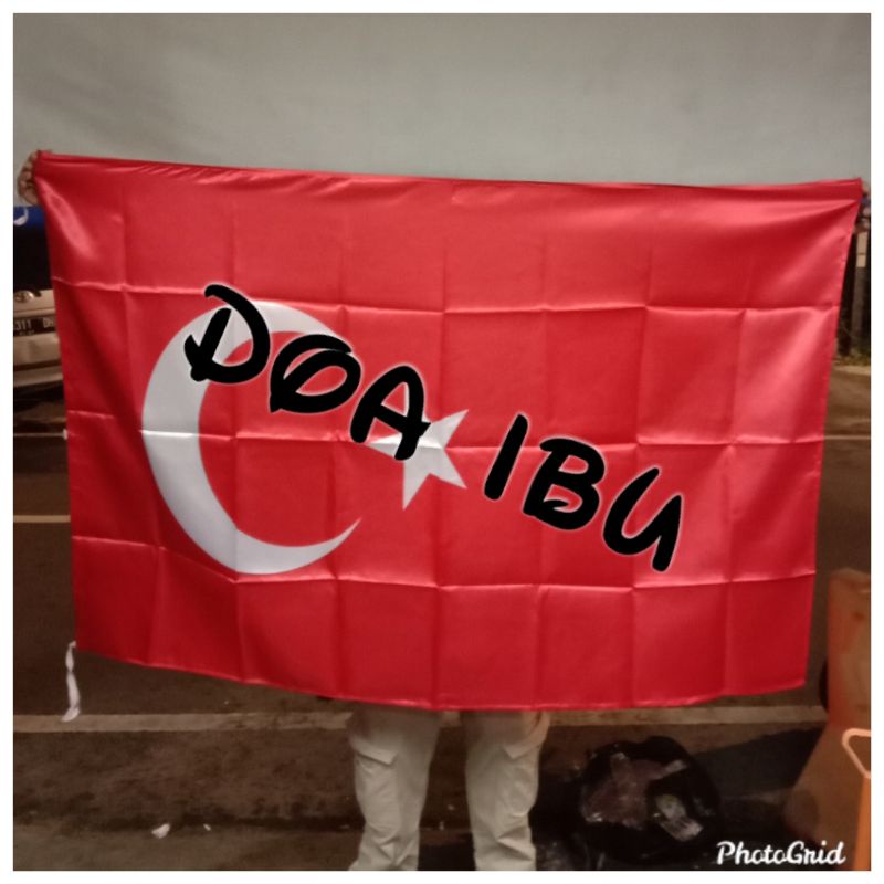 

best seller bendera TURKY bahan satin 90cm x 135cm