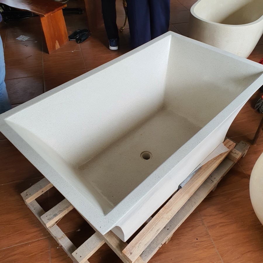Bathtub Teraso Bali Tipe Kotak Piramid P120cm