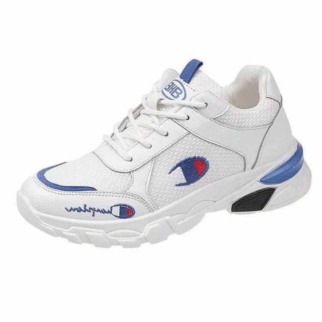 Sepatu sneakers / sepatu kets / sepatu import wanita champion white