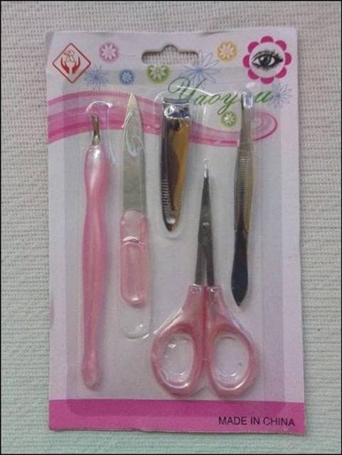 PERAWATAN TANGAN - KAKI DAN KUKU - MANICURE SET YAOYOU GUNTING