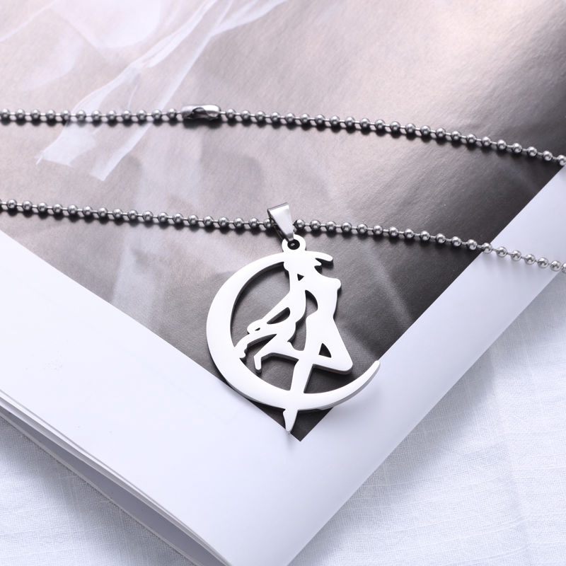 Kalung Desain Sailor Moon Gaya Hip Hop