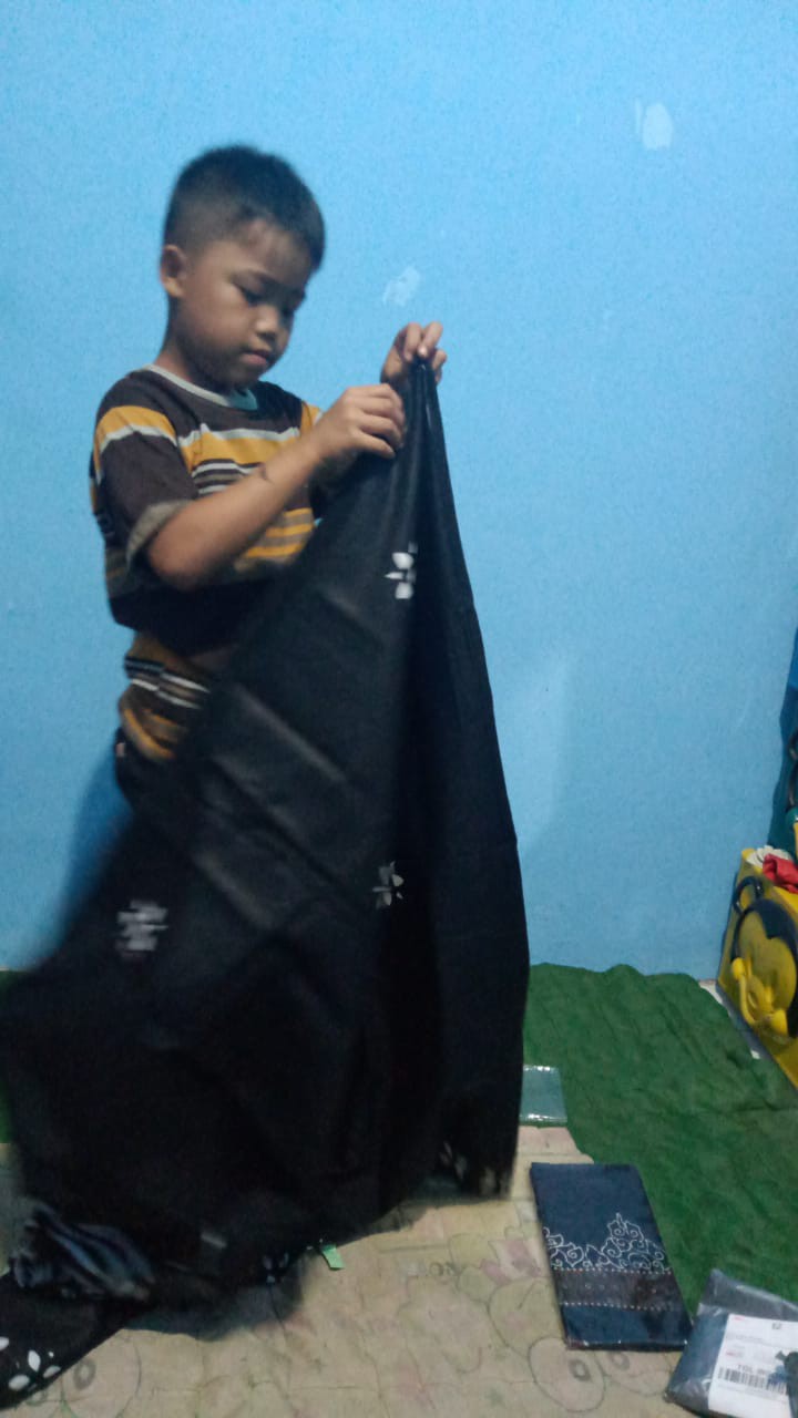 Sarung  Nu ,wayang,batik Anak Terlengkap- Bahan Katun (umur 7-13 Th)