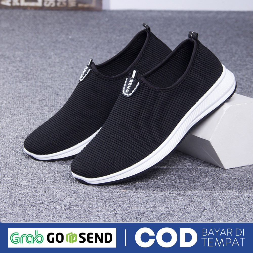 Highland Sepatu Slip on Pria Wanita Import Sepatu Sports Highland Sepatu Slip on Pria Wanita Import Sepatu Sports