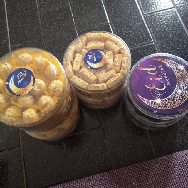 

Kue castangle, nastar ,salju ,semprit