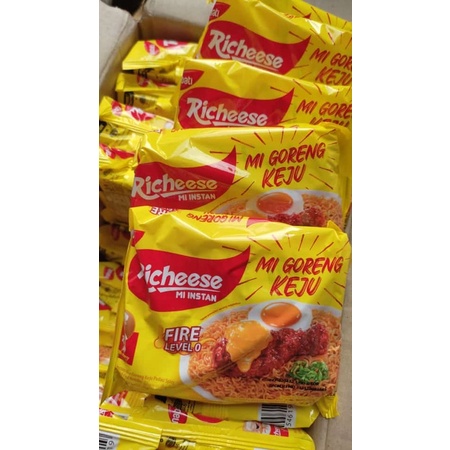 

Richeese mie goreng keju