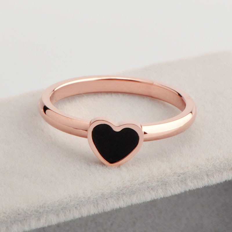 Cincin Bentuk Hati Bahan Titanium Lapis Rose Gold Gaya Korea