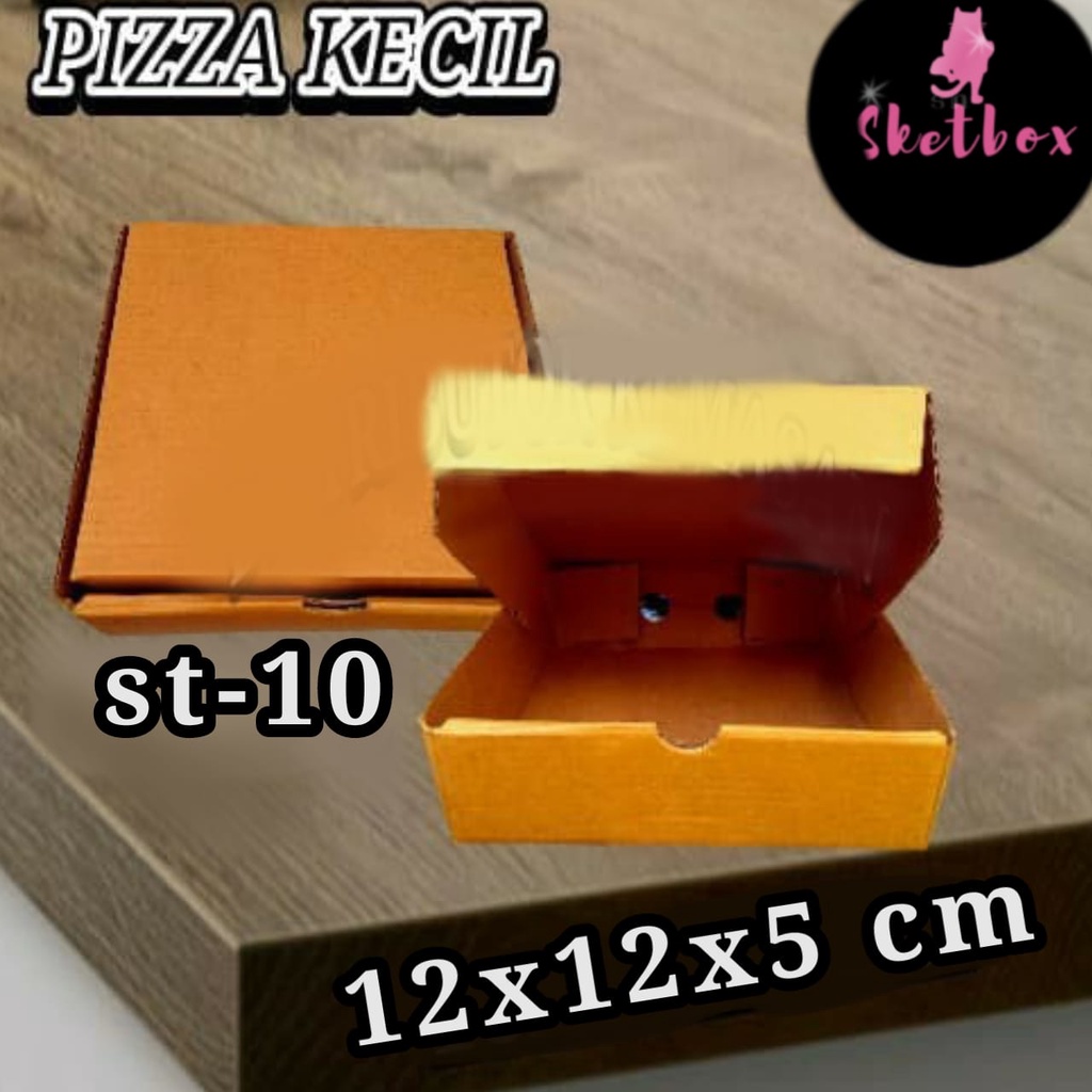 

KOTAK KARDUS PIZZA KECIL ST-10 COKLAT POLOS 12x12x5 cm BOX AKSESORIS