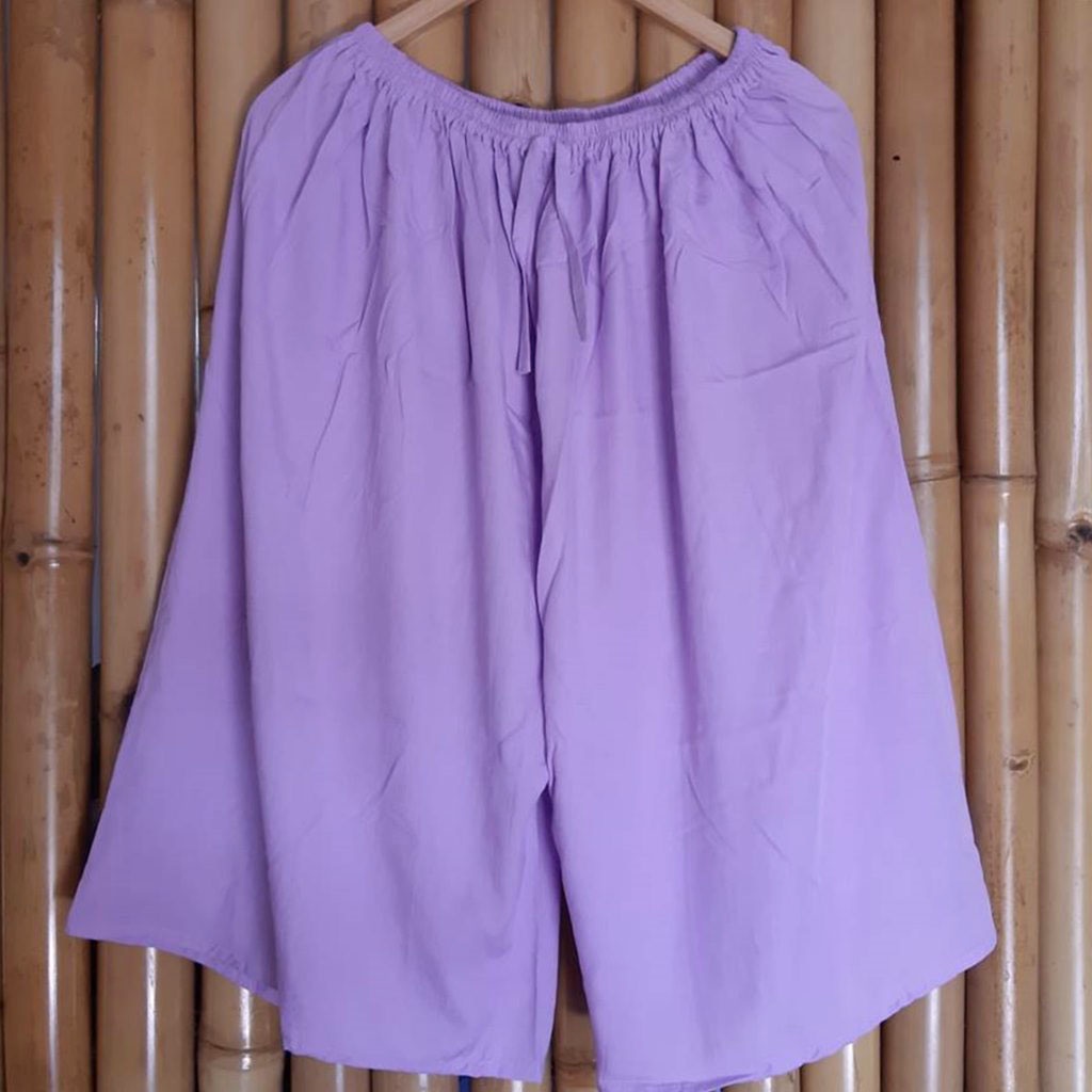 Celana Kulot 3/4 Jumbo Bali Warna Polos Rayon Lembut dan Adem-Lavender