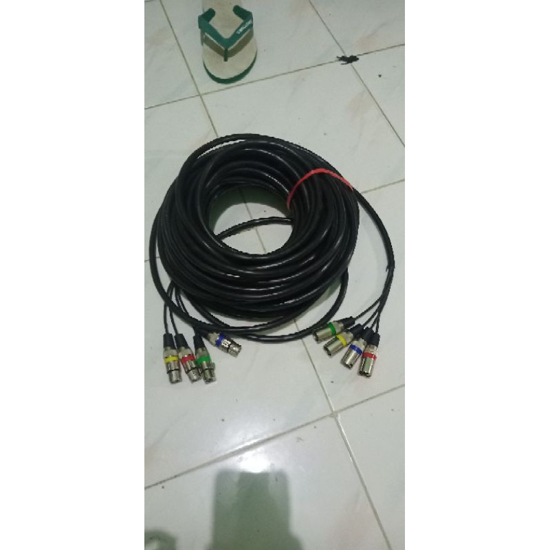 kabel snake isi 4 merk soundquen panajng20m sudah termasuk jack