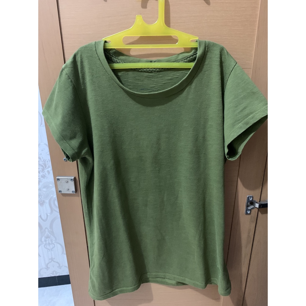 Atasan Wanita Nevada Hijau Army