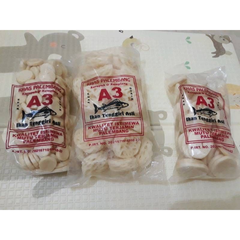 

KERUPUK KEMPLANG PALEMBANG