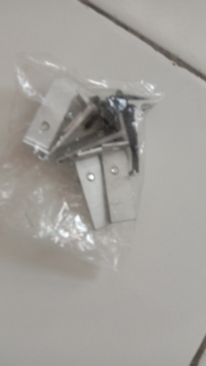 Braket Kaki Rel Horden Kotak Almunium