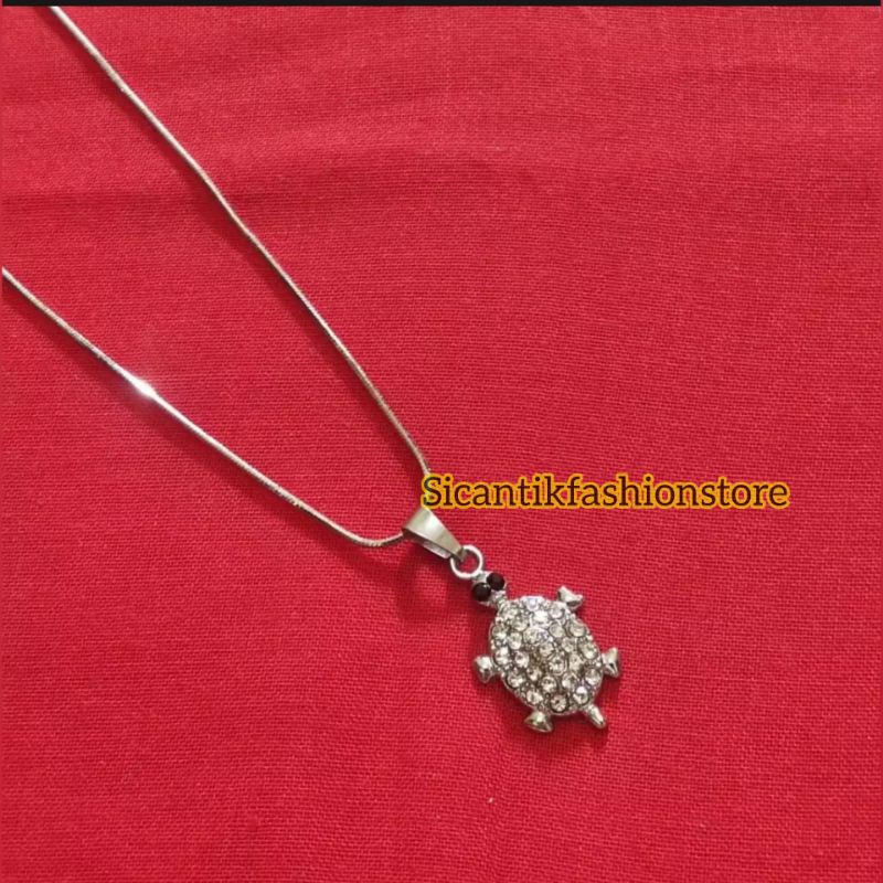 Kalung titanium plus liontin silver Fashion pria wanita terlaris anti Karat tidak luntur murah Bagus