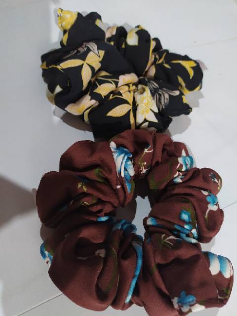 Scrunchie ikat rambut cepol / kuncir rambut kain scrunchie jumbo