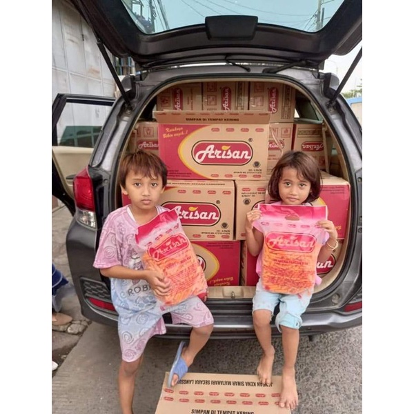 

1 DUS SNACK ARISAN ISI 5 BUNGKUS x 400 gr