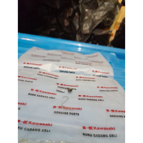 baut superkips tiang kips superkips