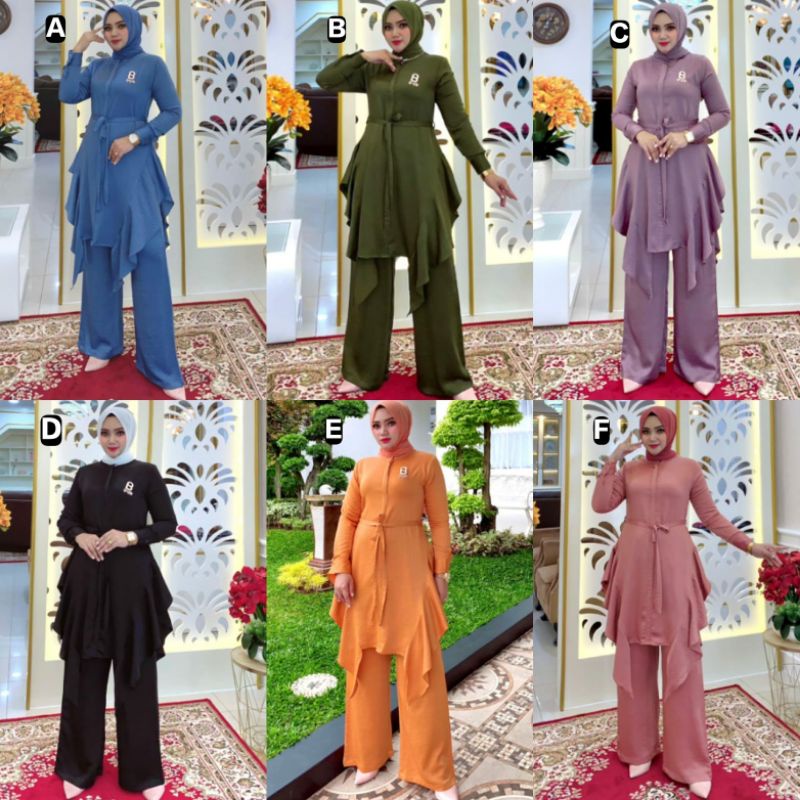 ONE SET SOFIA* Vol. 2By. iRna