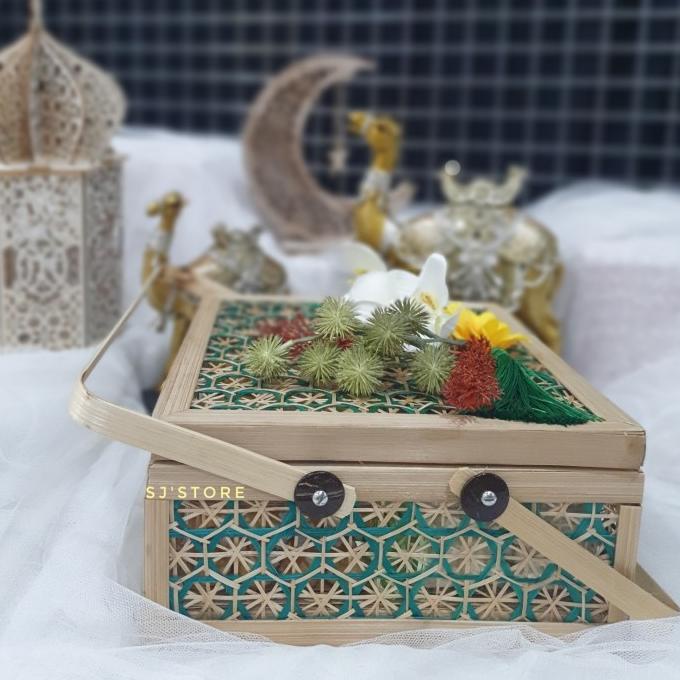 

Box paket hampers lebaran haji idul adha parcel