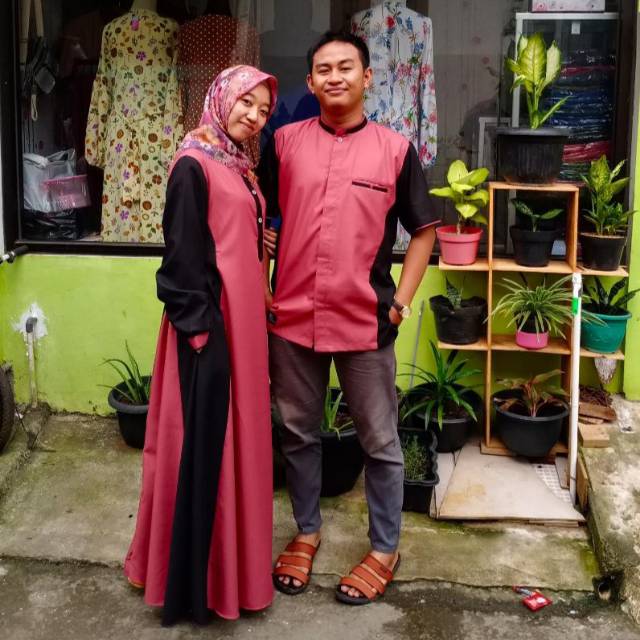 Couple Family - Sarimbit Kimlee Guava Ori by Riyani Group