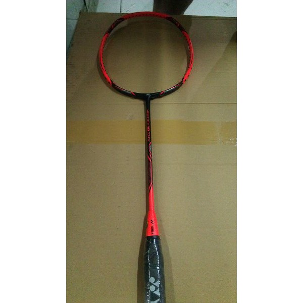 RAKET YONEX VOLTRIC 10 DG BO1375 CN BAT
